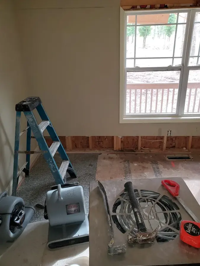 Ceiling Leak Water Damage service in Statham, GA